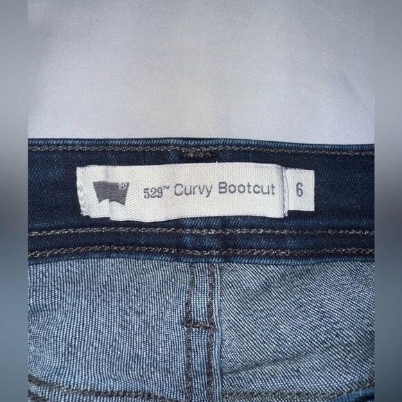 Levi's 529 Curvy Bootcut Jeans Size 6S - Picture 4 of 8